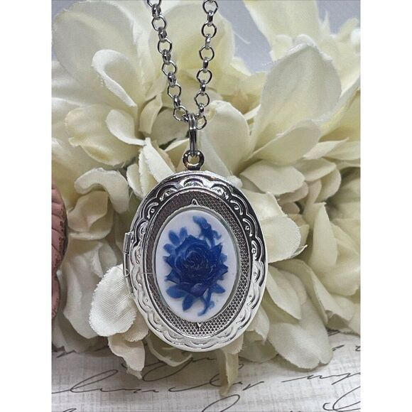 BLUE Navy Rose White Mothers Day Cameo Locket Silver Easter Daughter Wedding - Picture 2 of 9